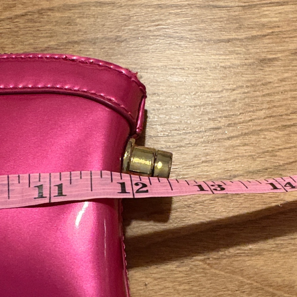 Danier Fuchsia Leather clutch - Picture 4 of 6